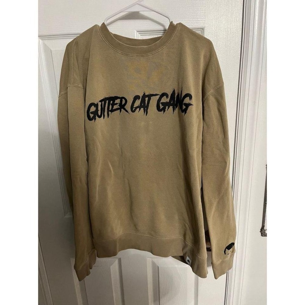 Gutter cat gang crew neck